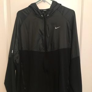 NIKE Running hooded jacket